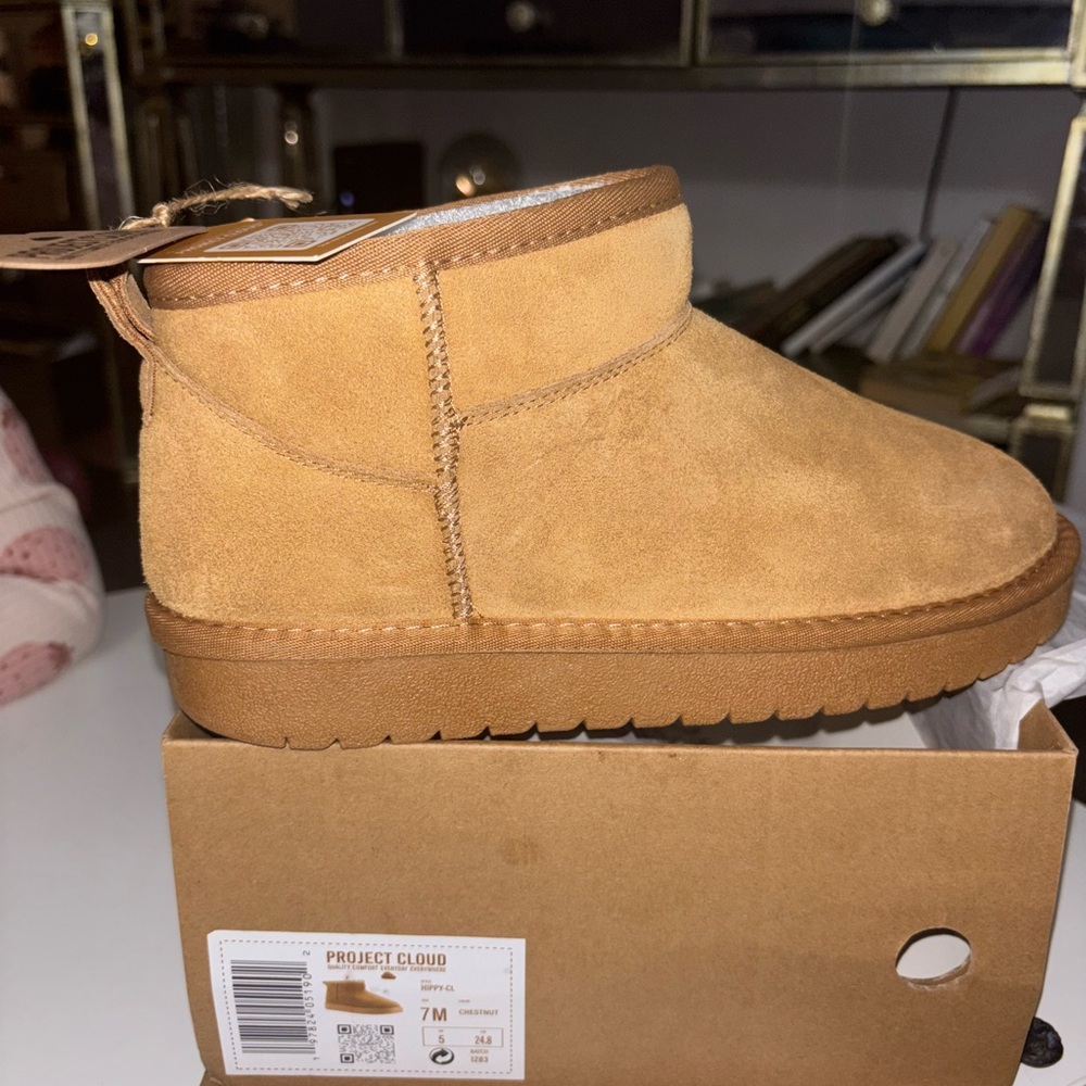 Project Cloud 100% Genuine Suede Winter Boots for Women 7 - Picture 4 of 4